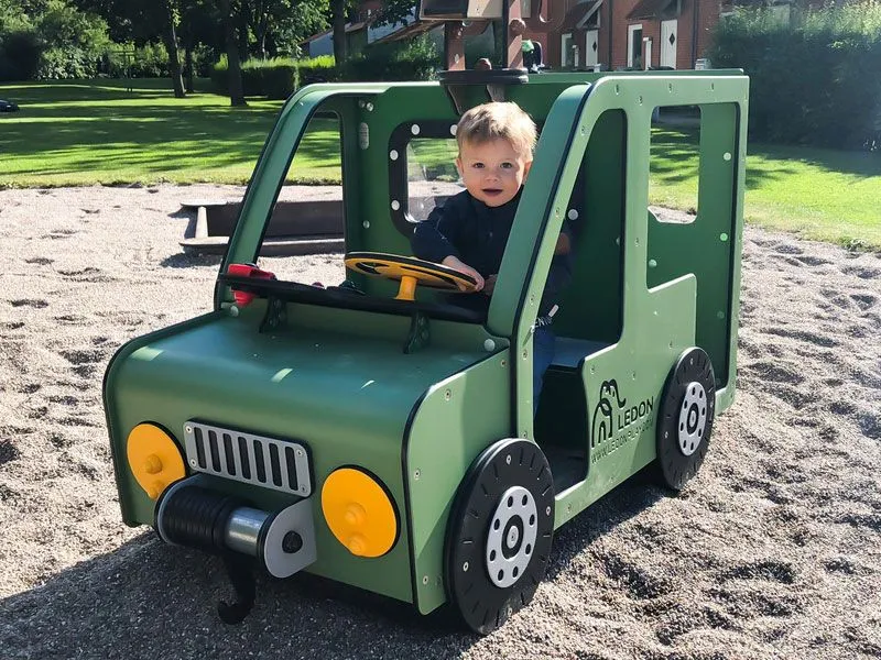 Off-road vehicle Explore with child on the playground Off-road vehicle Explore with child on the playground